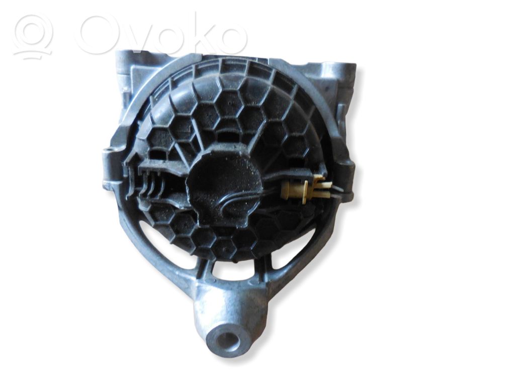 Audi A4 S4 B9 Engine mount bracket 