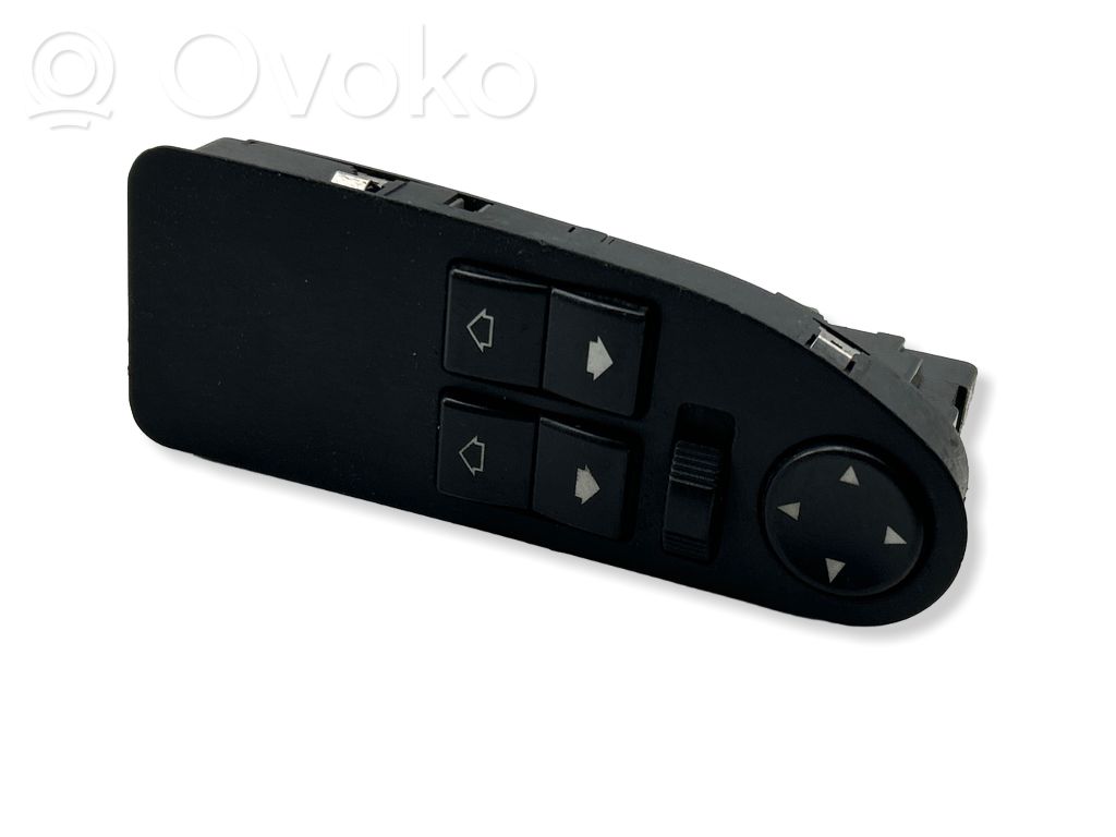 BMW 5 E39 Electric window control switch 