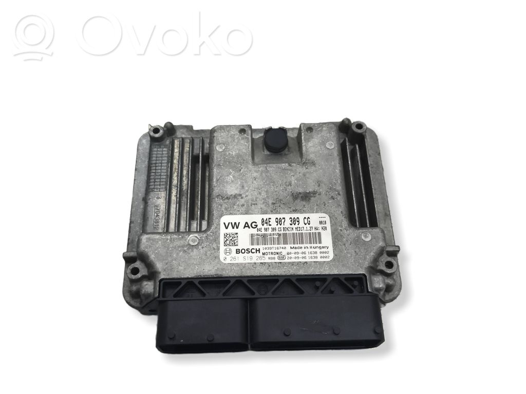 Volkswagen PASSAT B8 Engine control unit/module 