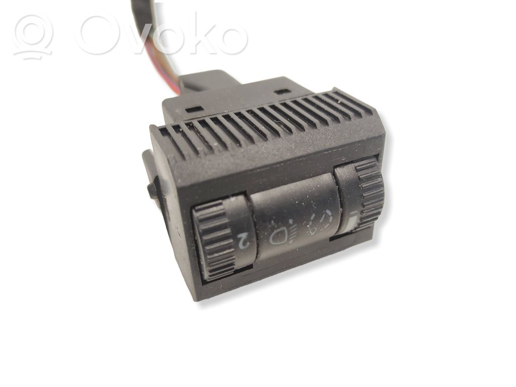 Volkswagen Transporter - Caravelle T5 Headlight level height control switch 
