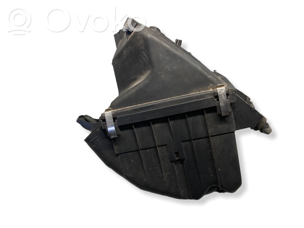 Audi A6 S6 C5 4B Air filter box 