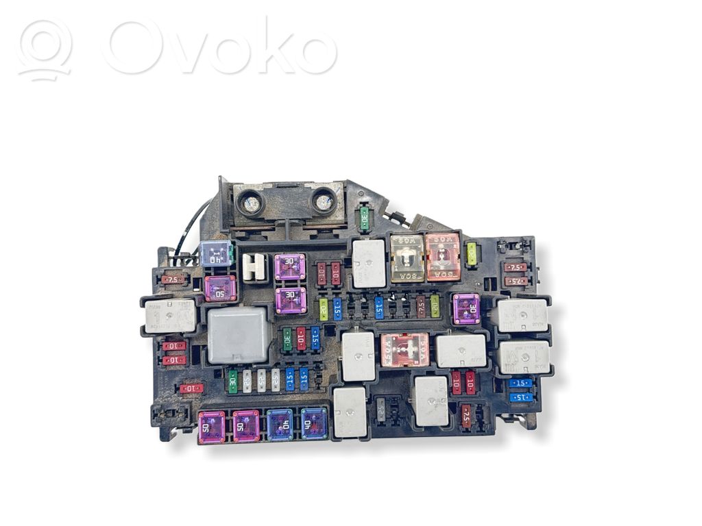 Subaru Outback Juego de caja de fusibles 