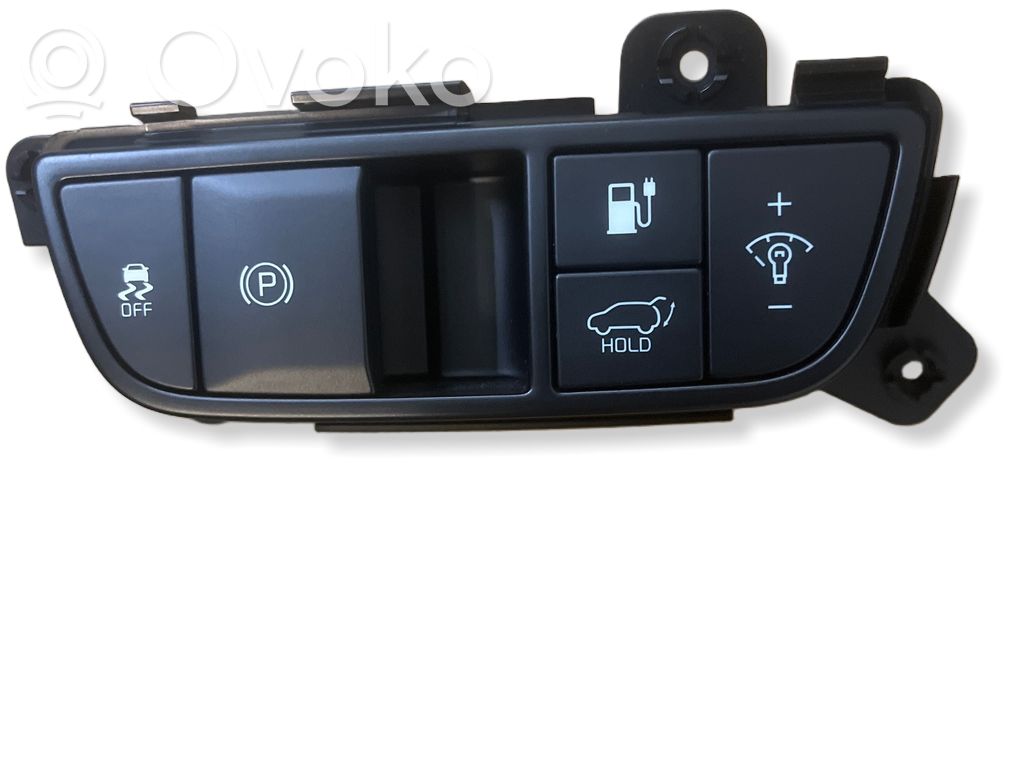 Tailgate opening switch   93700CV700