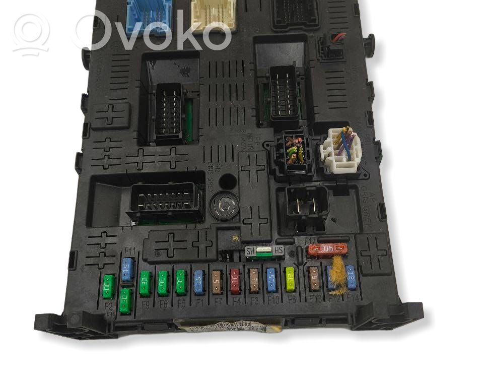 Citroen C5 Mukavuusmoduuli 