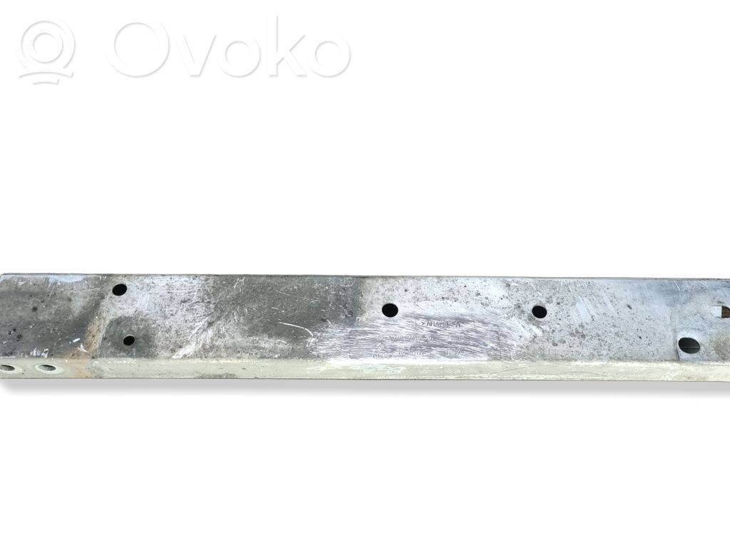 Mercedes-Benz B W246 W242 Panel mocowanie chłodnicy / dół 