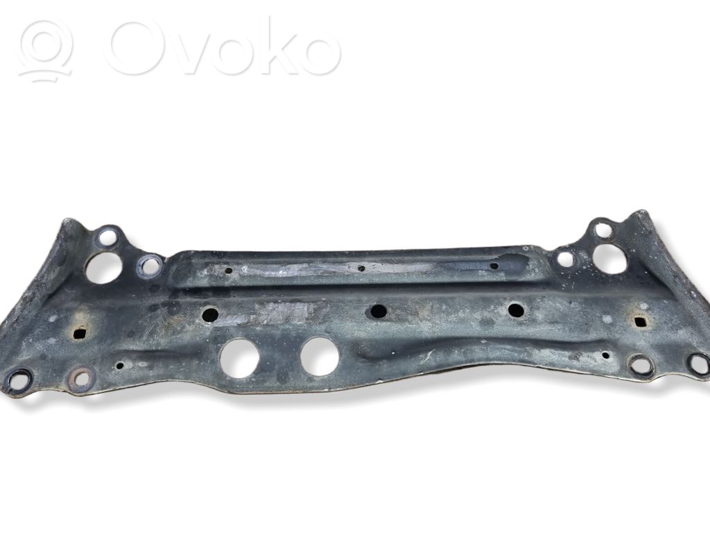 Toyota RAV 4 (XA40) Front subframe 