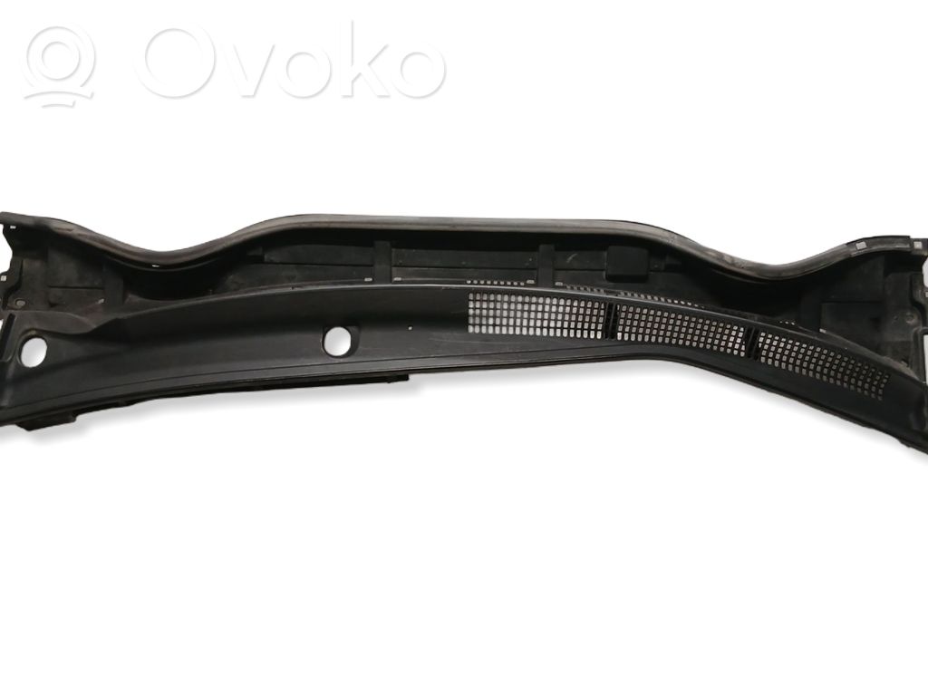 Toyota Auris E180 Tuulilasin lista 