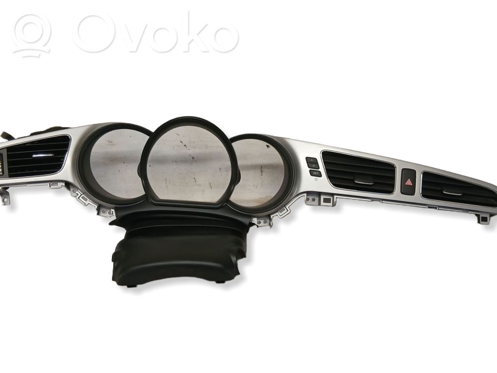 KIA Pro Cee'd II Dashboard trim 