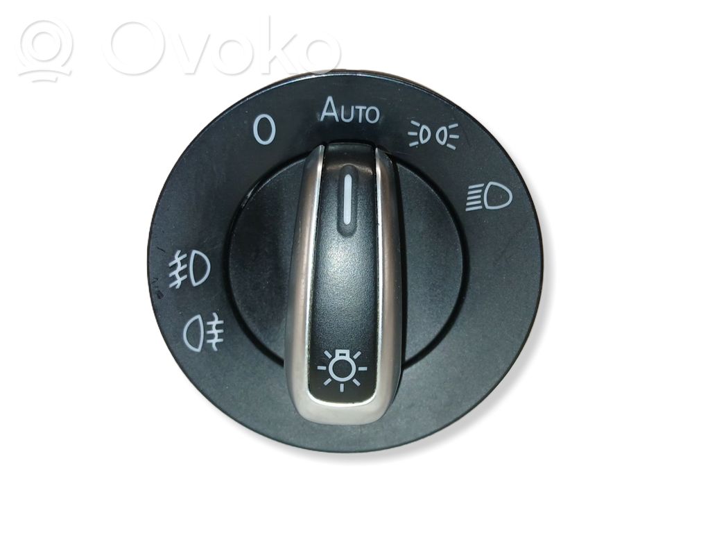 Volkswagen Golf VI Interruptor de luz 