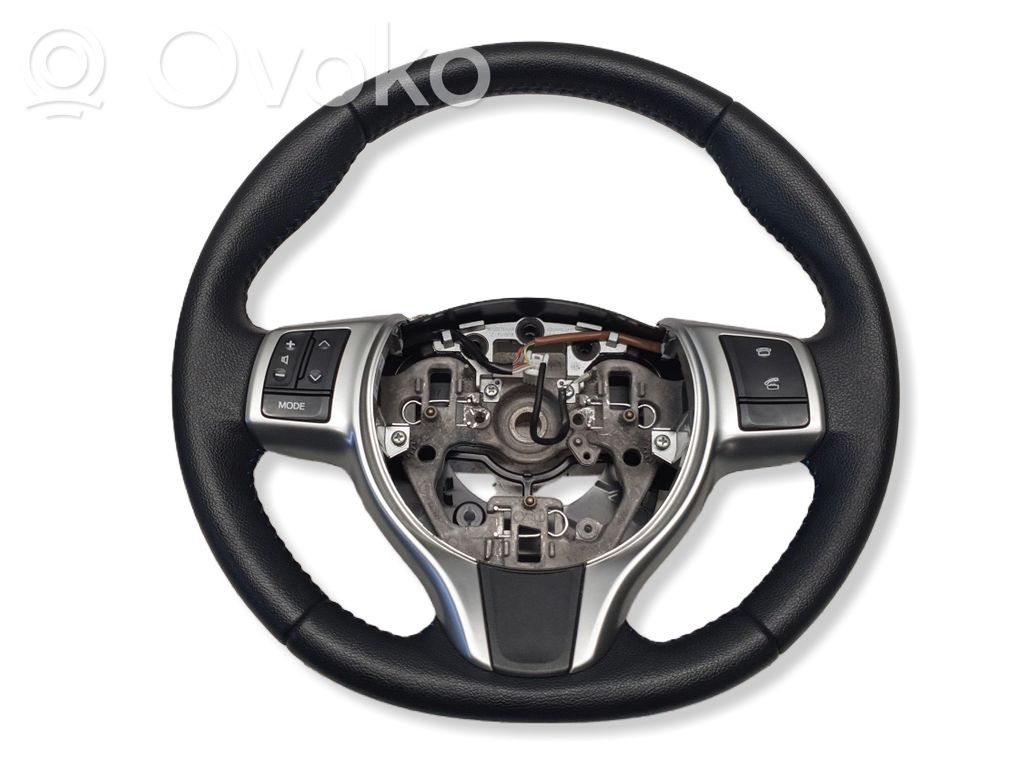 Toyota Yaris Ohjauspyörä 