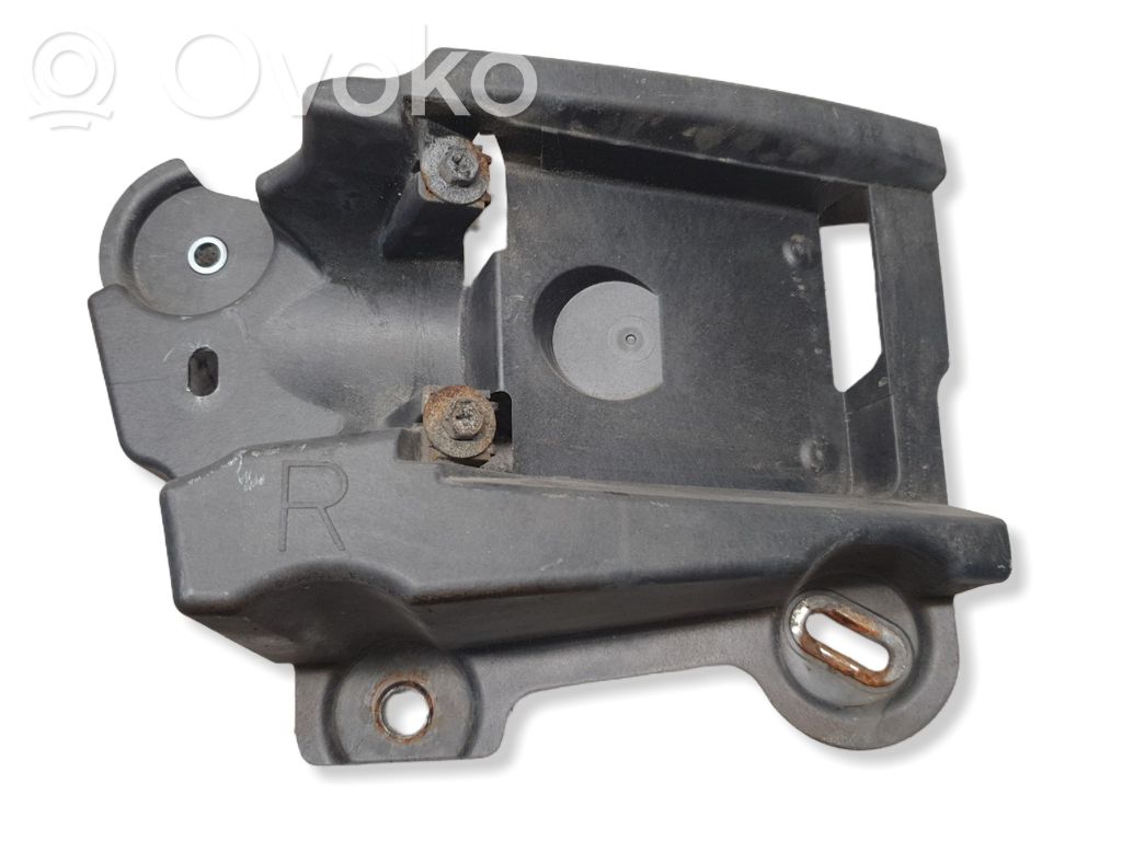 Mazda CX-3 Distronic sensor bracket 