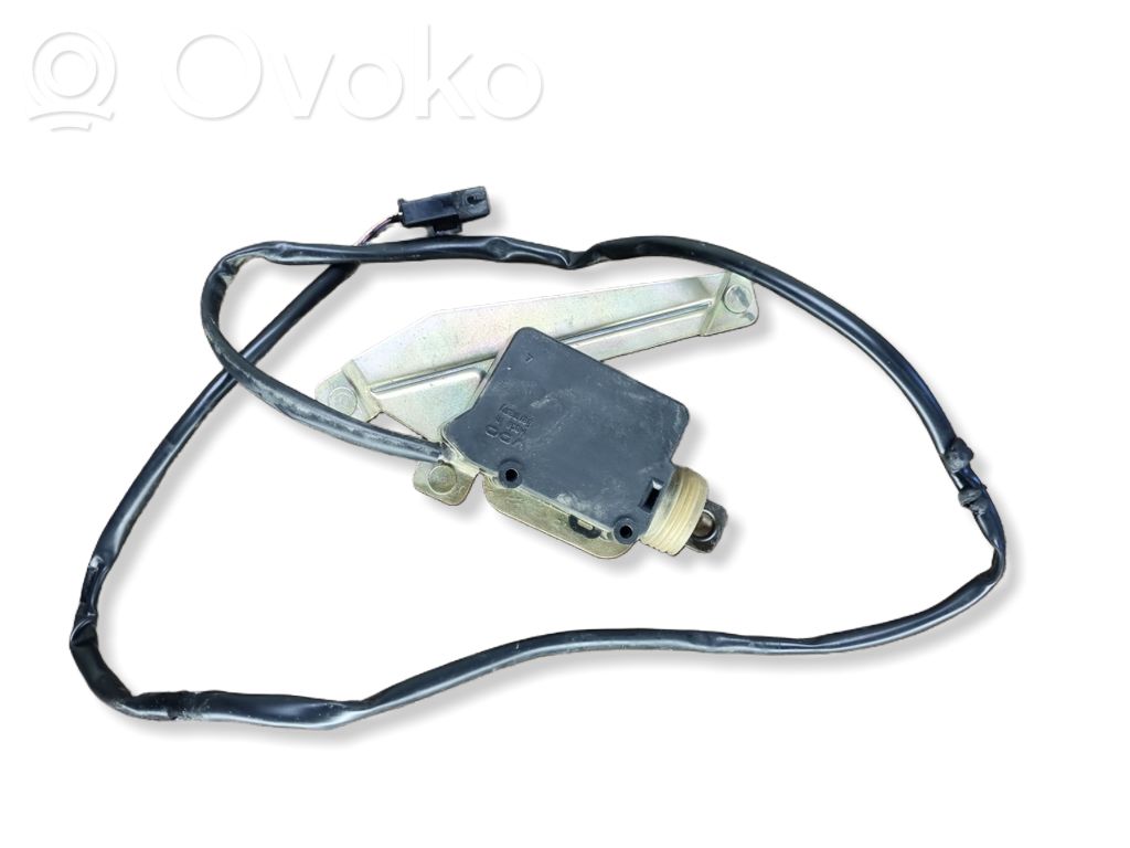 Tailgate lock latch   1602,3538266