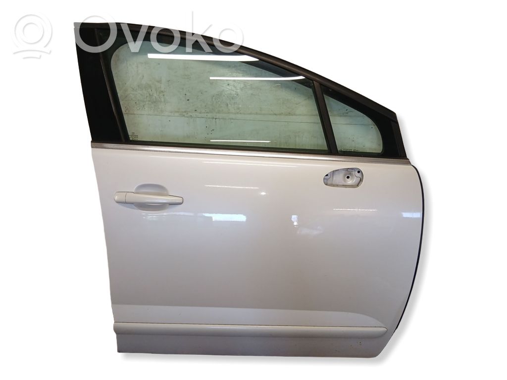 Peugeot 5008 Puerta delantera 