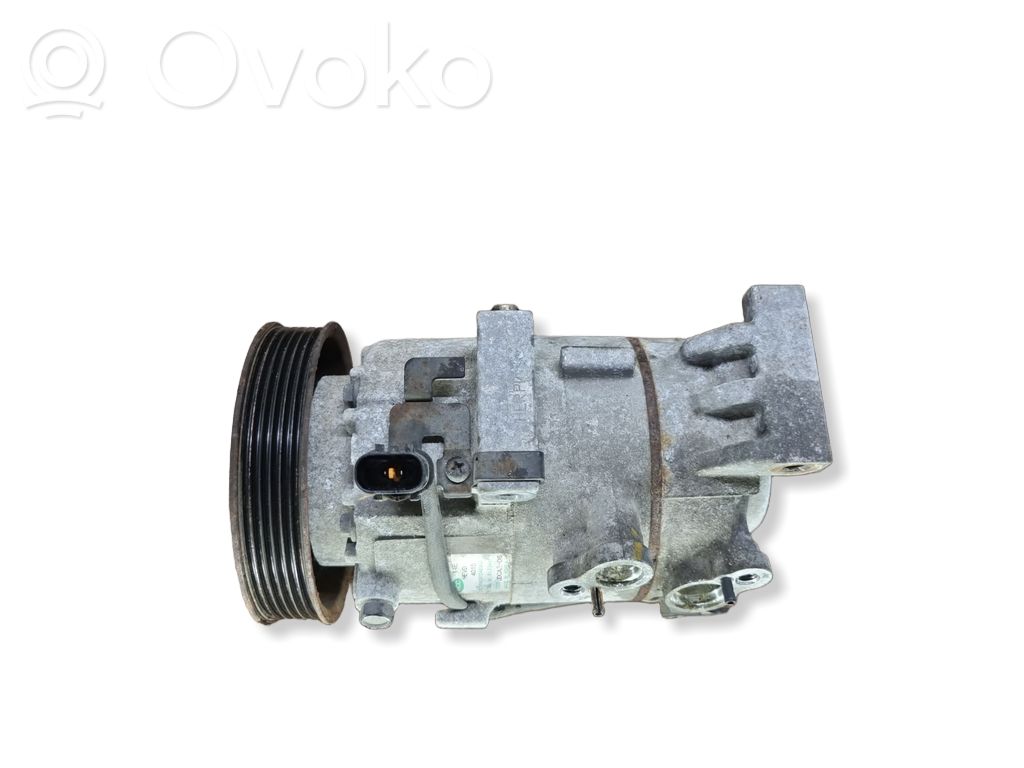 Hyundai i30 Air conditioning (A/C) compressor (pump) 