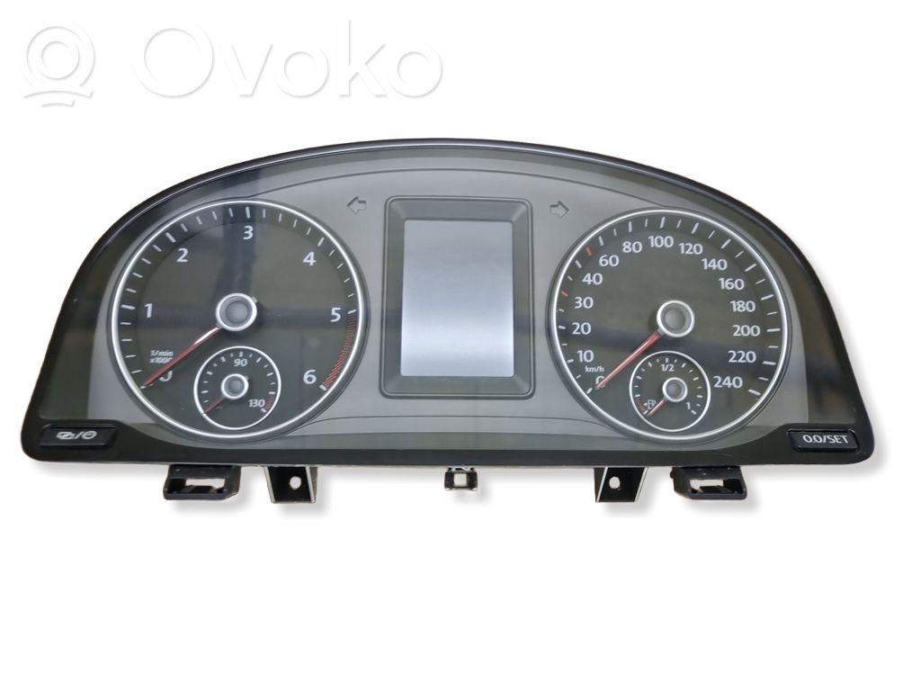 Volkswagen Caddy Licznik / Prędkościomierz 