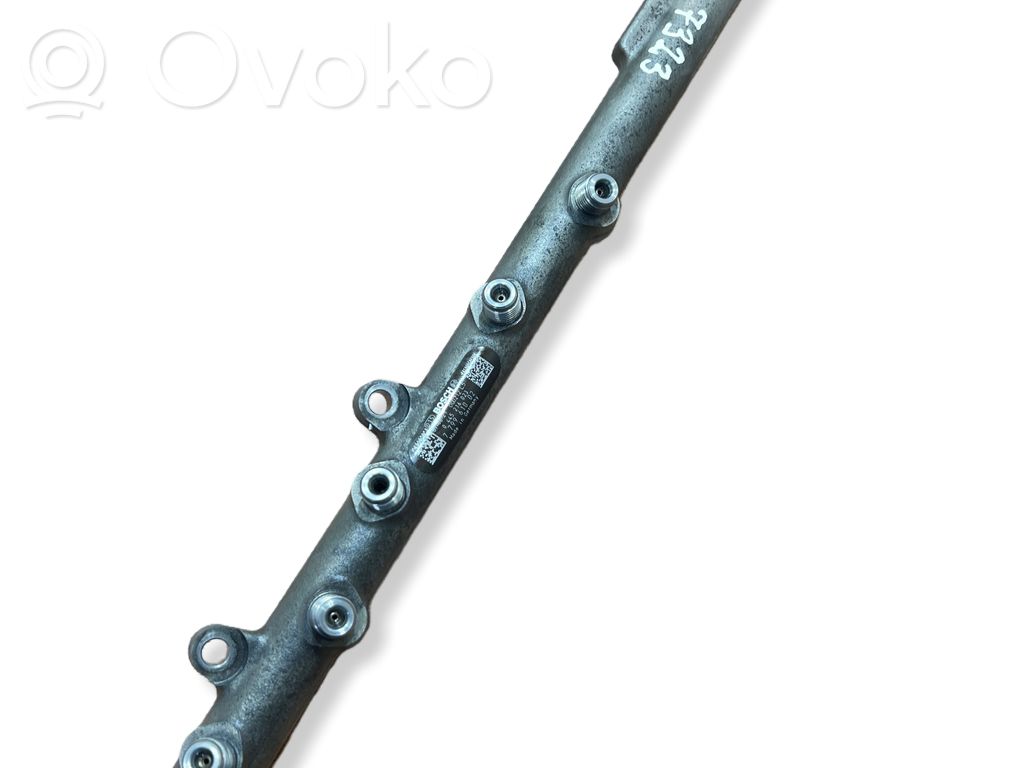 BMW 5 E60 E61 Fuel main line pipe 