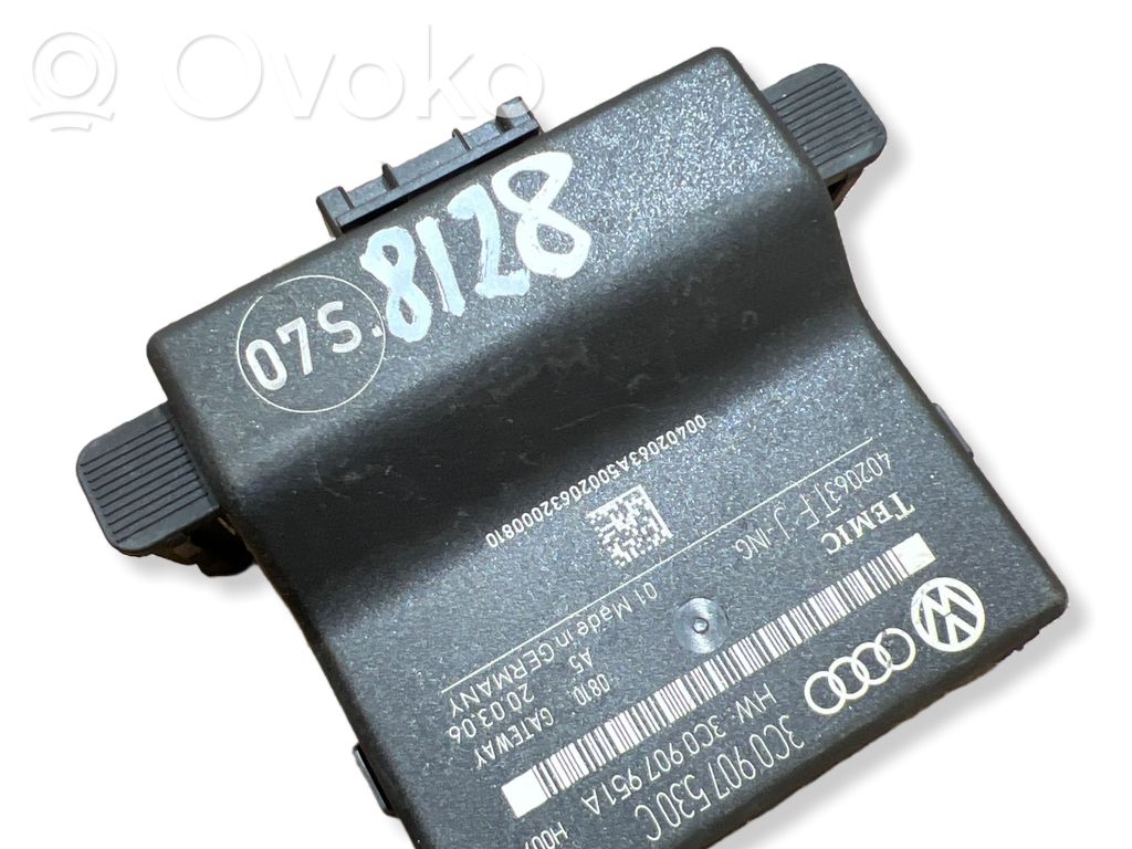 Audi A4 S4 B6 8E 8H Moduł sterowania Gateway 