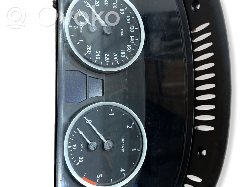 BMW 5 E60 E61 Speedometer (instrument cluster) 