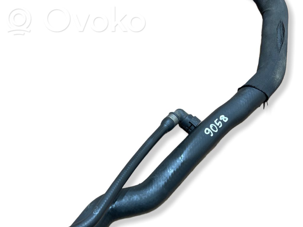 BMW 3 E90 E91 Engine coolant pipe/hose 