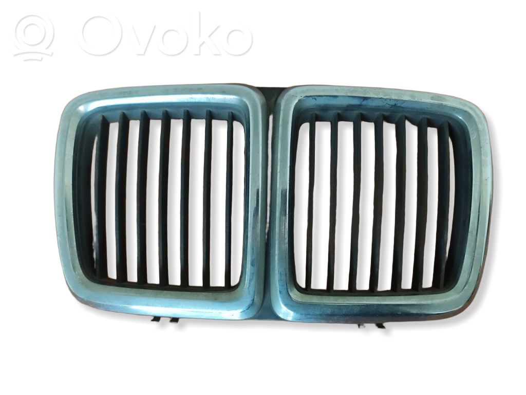 BMW 7 E32 Front grill 