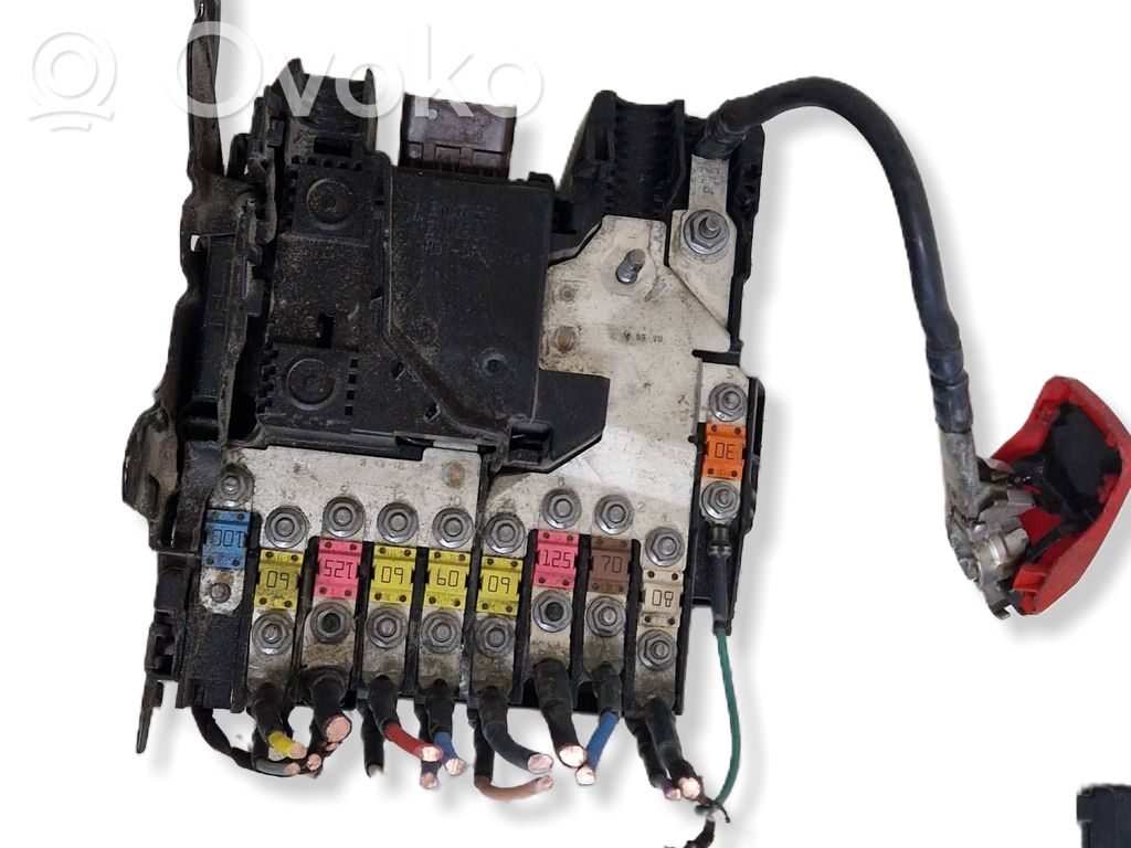 Peugeot Expert Fuse module 