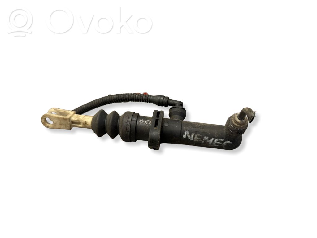 Volvo S40, V40 Cilindro maestro de embrague 
