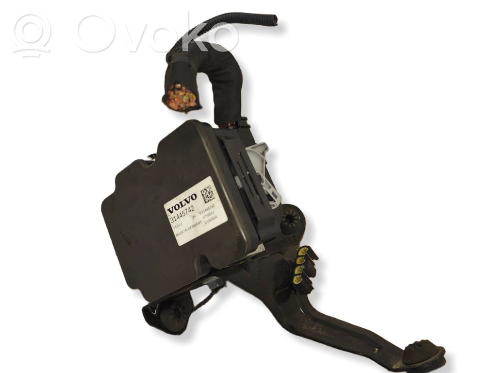 Volvo XC40 Pompe ABS 
