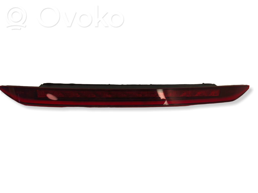 Volvo XC60 Third/center stoplight 