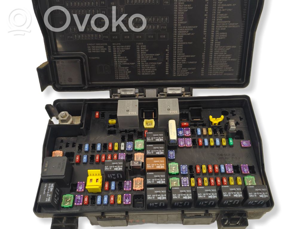 Dodge Durango III Fuse module 