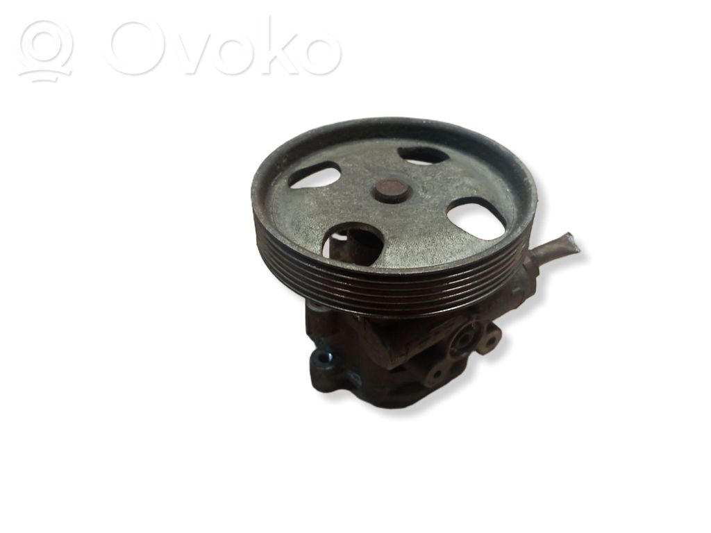 Ohjaustehostimen pumppu   9637600880