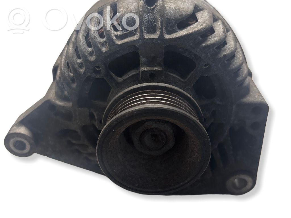 Audi A4 S4 B5 8D Generatorius 