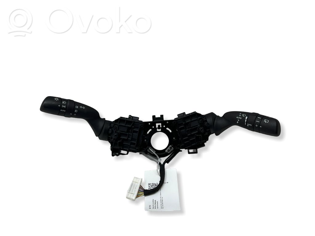 Toyota Yaris Cross Wiper turn signal indicator stalk/switch 