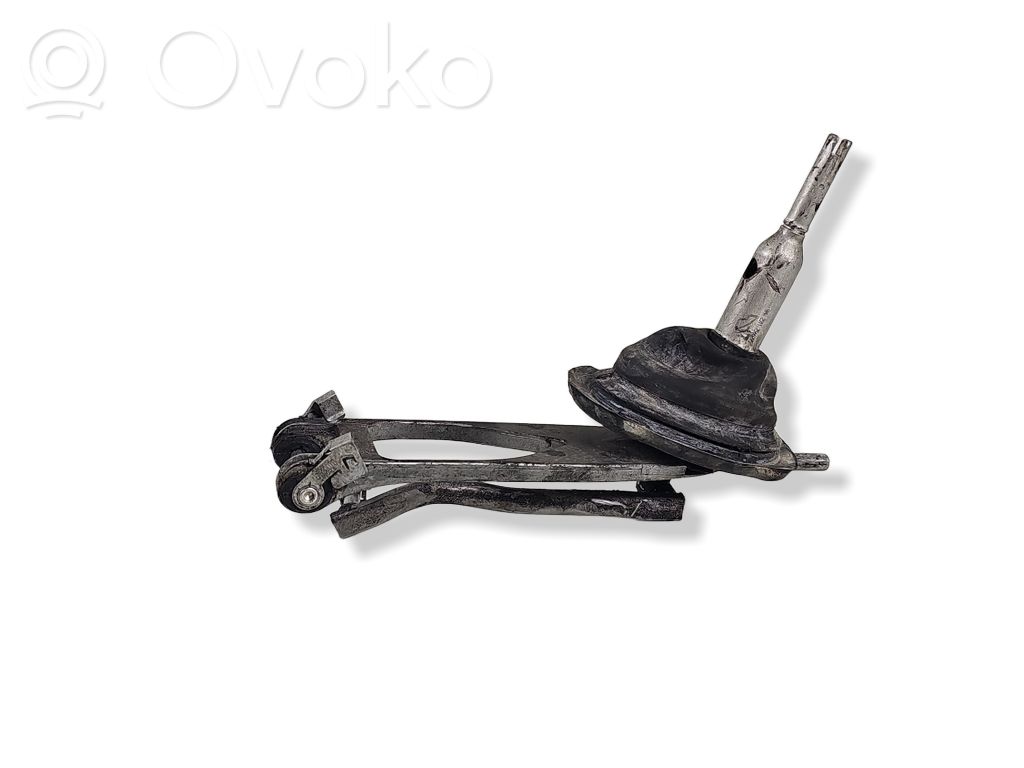 BMW 1 E82 E88 Gear shifter/selector 