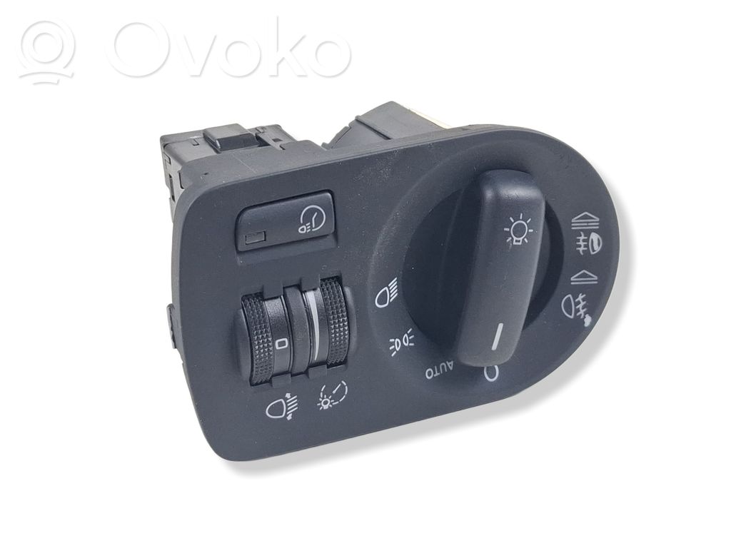 Audi A3 S3 8P Light switch 