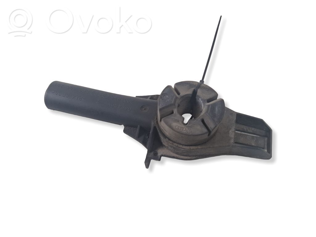 Audi A5 Sportback 8TA Radiator mount bracket 