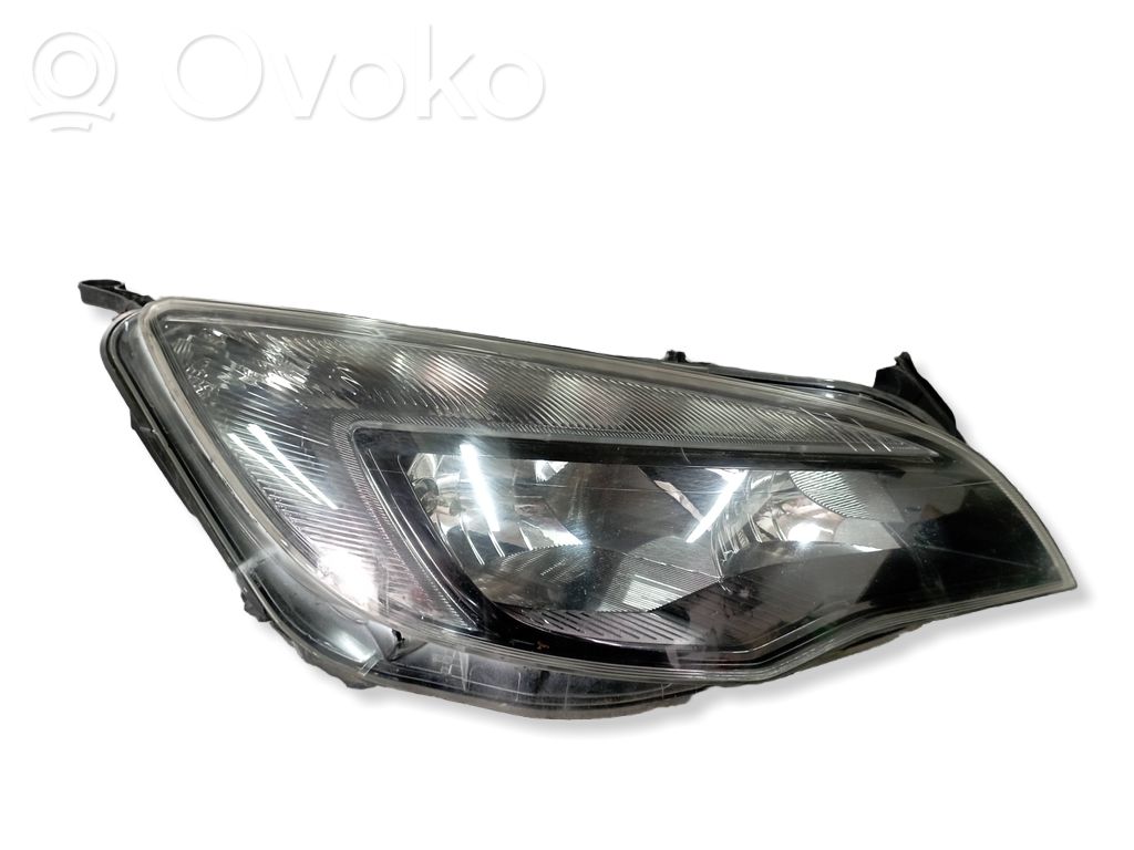 Opel Astra J Headlight/headlamp 