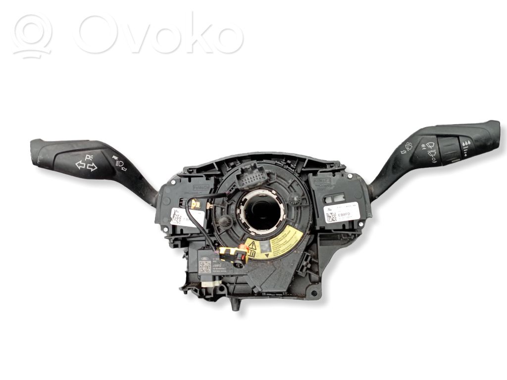 Suuntavilkun vipu   BK2T13N064CF