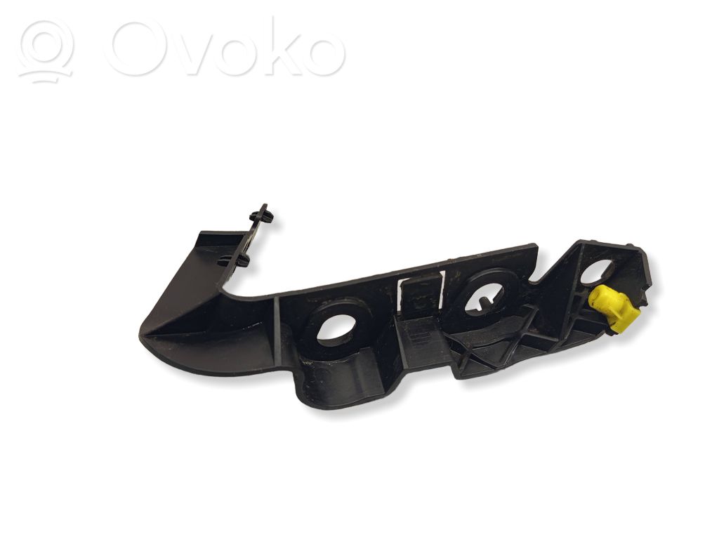 Front bumper mounting bracket   8W6807283