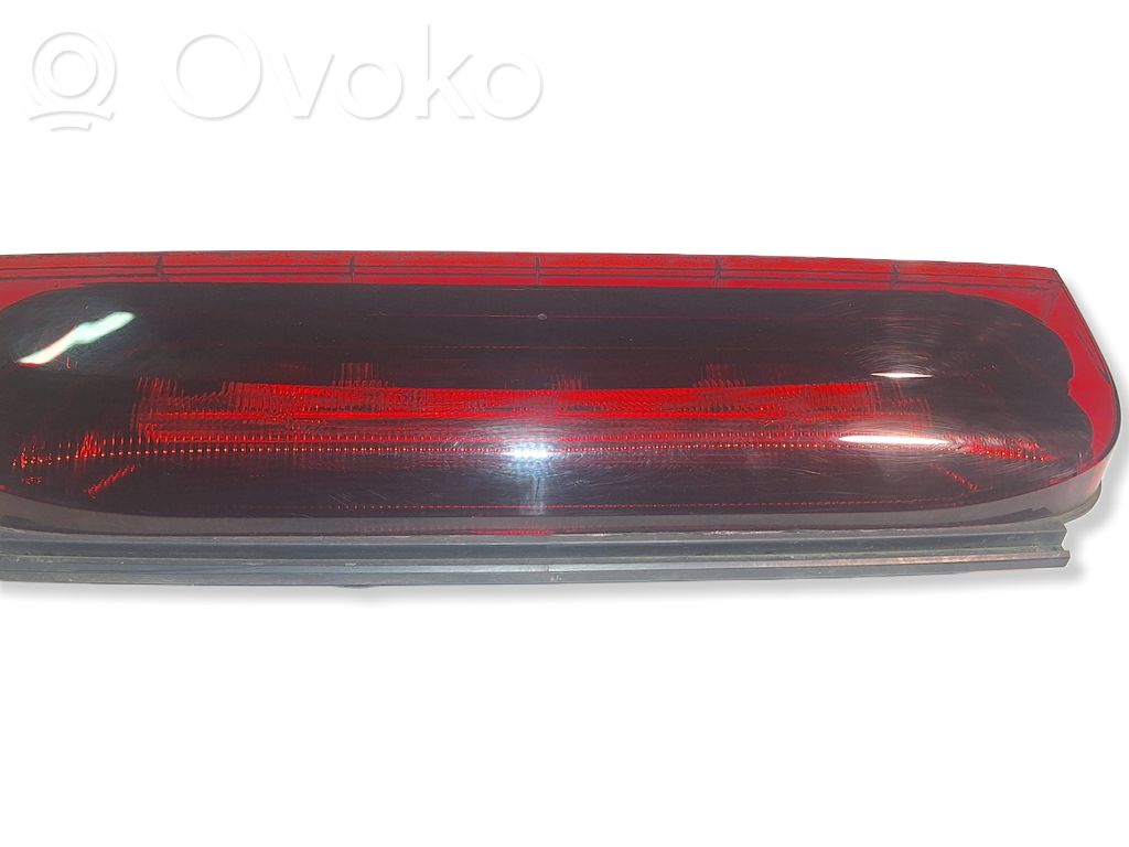 Ford Grand Tourneo Connect Third/center stoplight 
