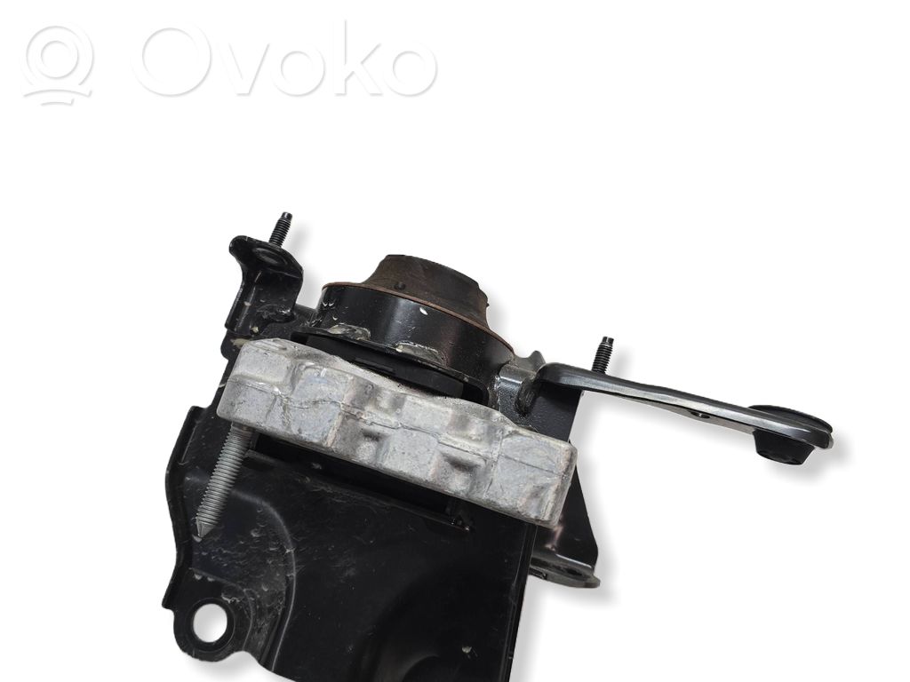 Toyota Yaris Cross Engine mount bracket 