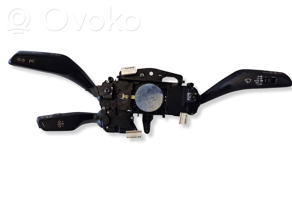 Audi Q2 - Wiper turn signal indicator stalk/switch 