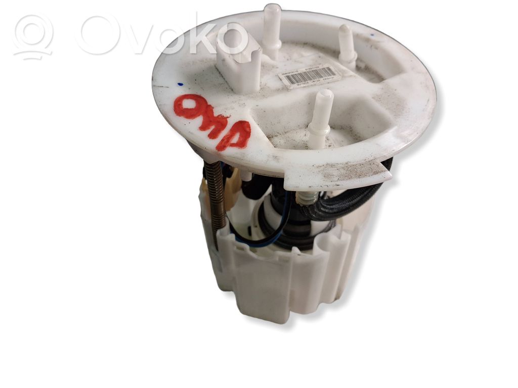 Volvo V40 Pompe à carburant 
