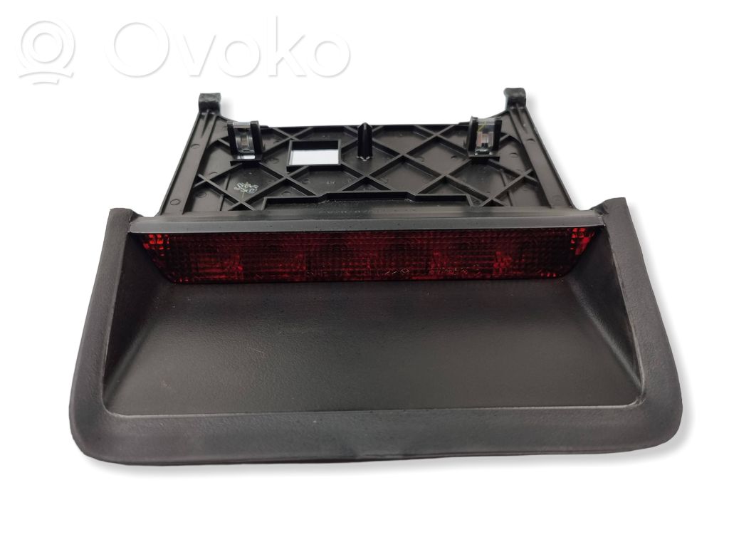 Dodge Challenger Third/center stoplight 