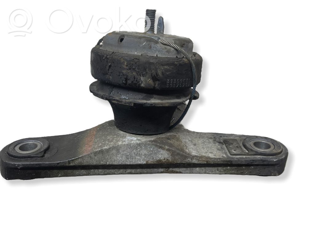 Engine mount bracket   31359635,135963,31375717