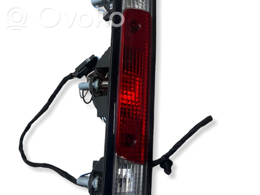 Dodge RAM 1500 DS Third/center stoplight 