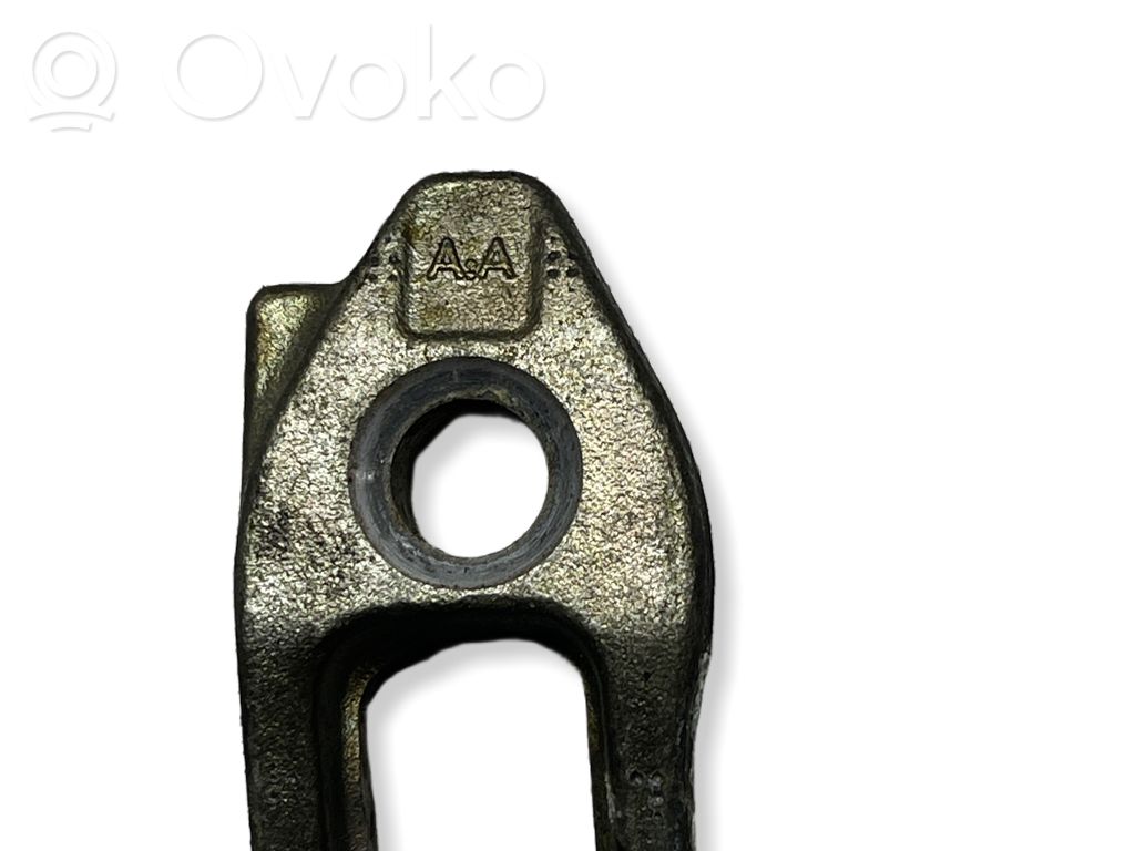 Renault Latitude (L70) Fuel Injector clamp holder 