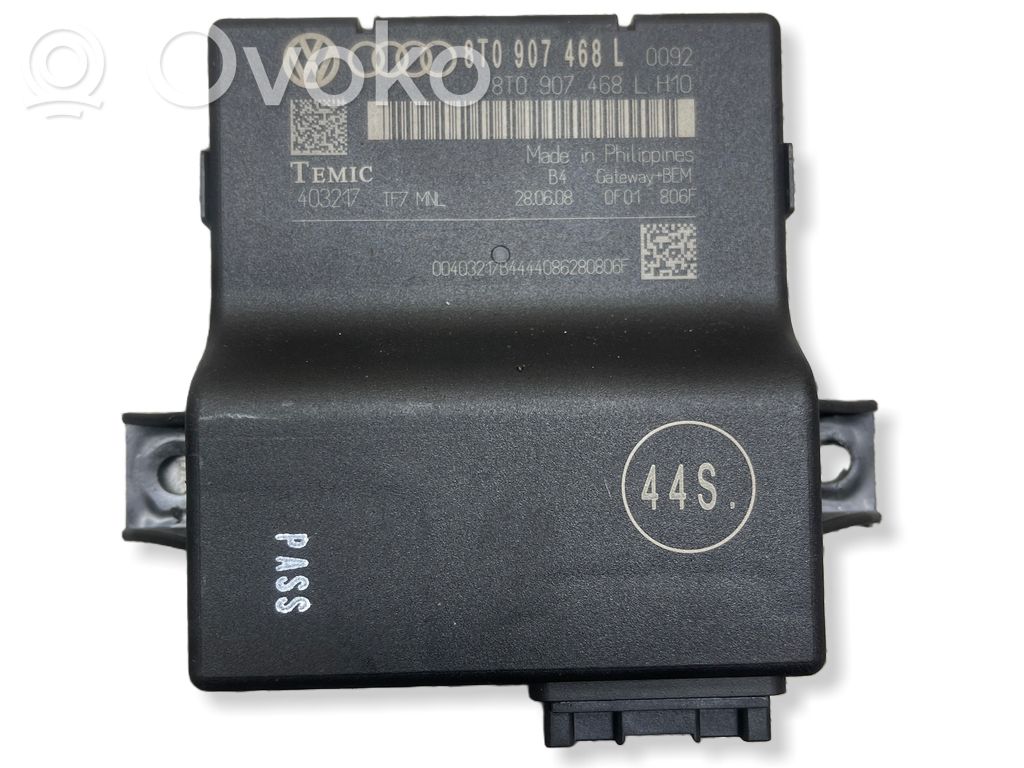 Audi A4 S4 B8 8K Gateway control module 