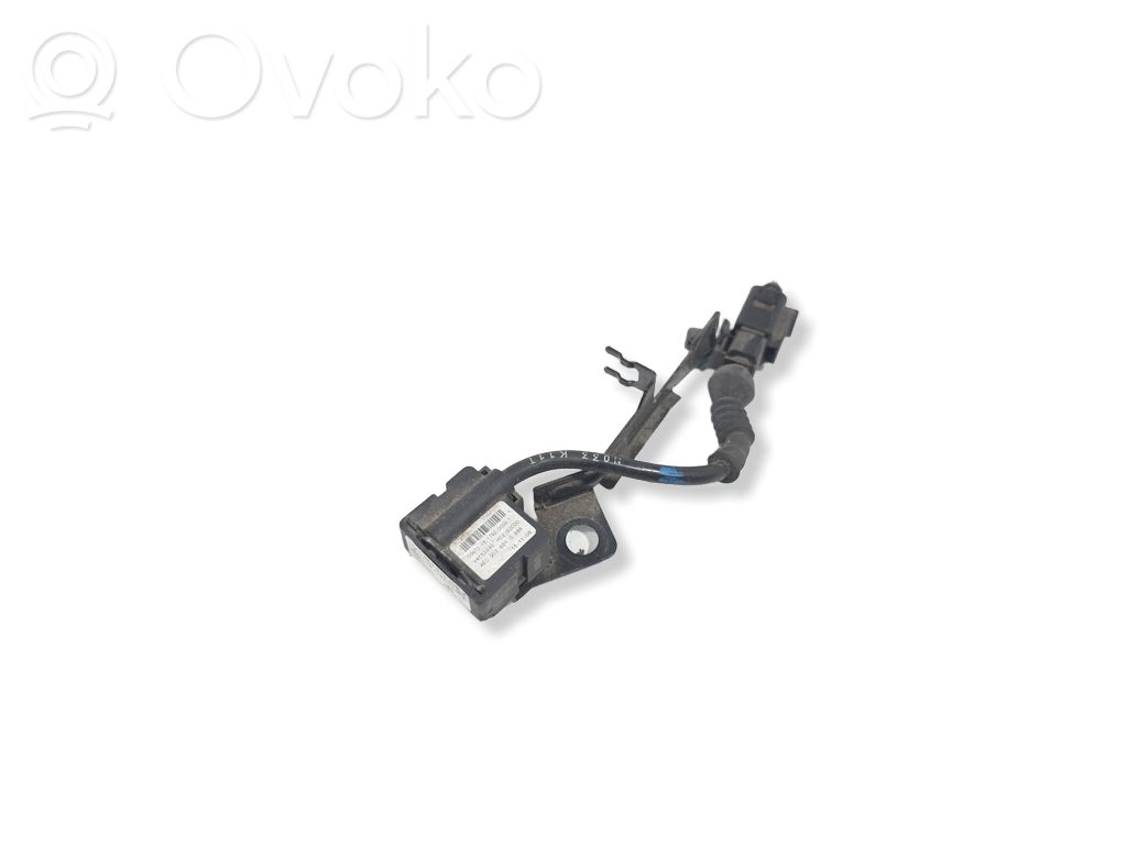 Audi A8 S8 D3 4E Air suspension front height level sensor 
