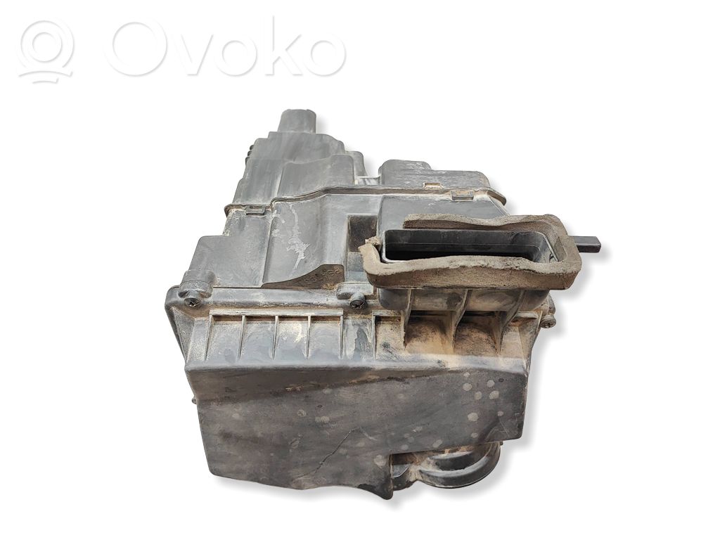 Toyota Proace Oro filtro dėžė 