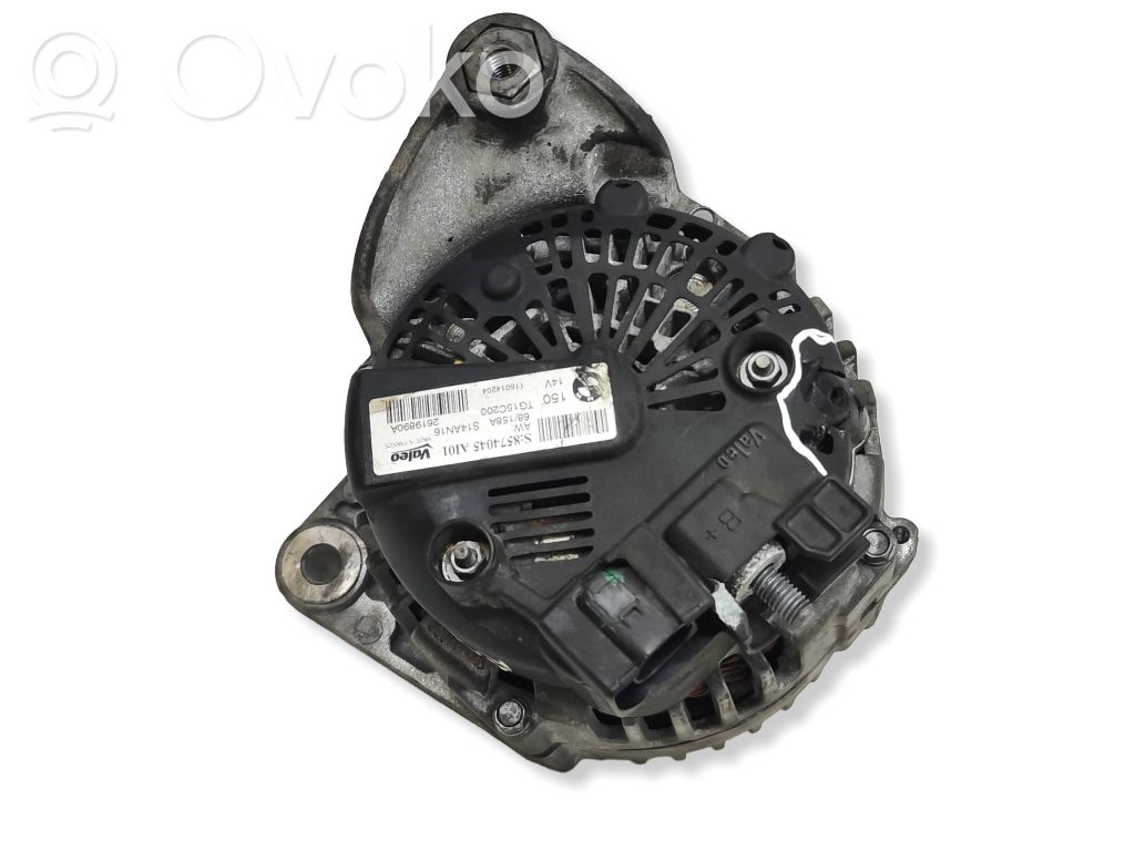 Toyota RAV 4 (XA40) Ģenerators 